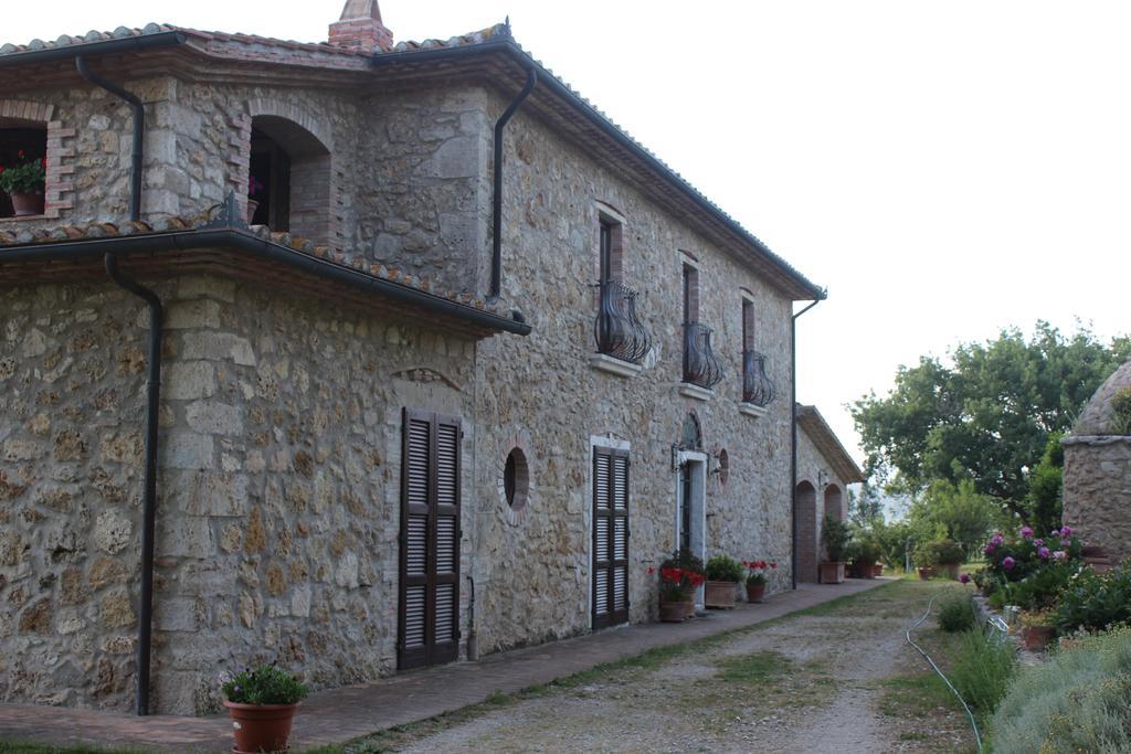 Agriturismo Il Poggiolo Montemerano Luaran gambar